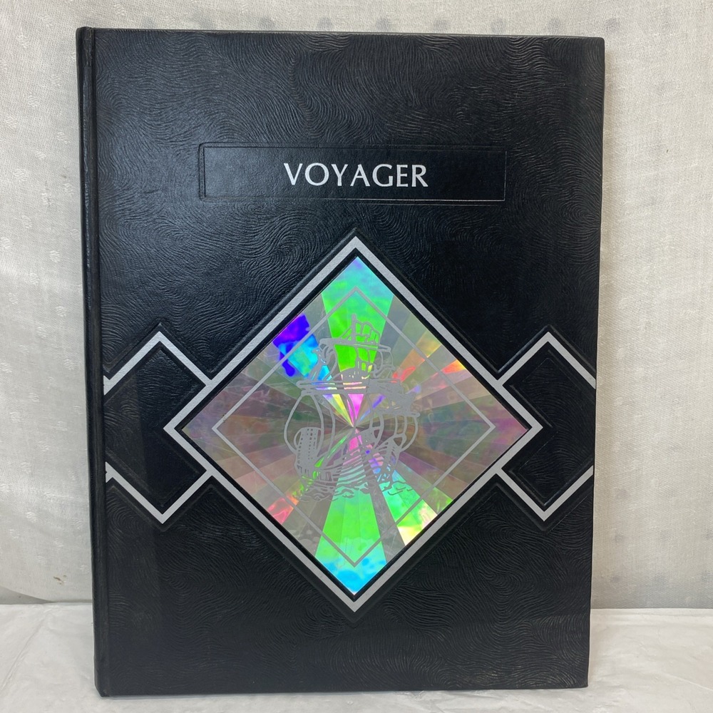 1989 ST.‎ MARYS SENIOR HIGH SCHOOL YEARBOOK, THE VOYAGER, ST. MARYS, PA